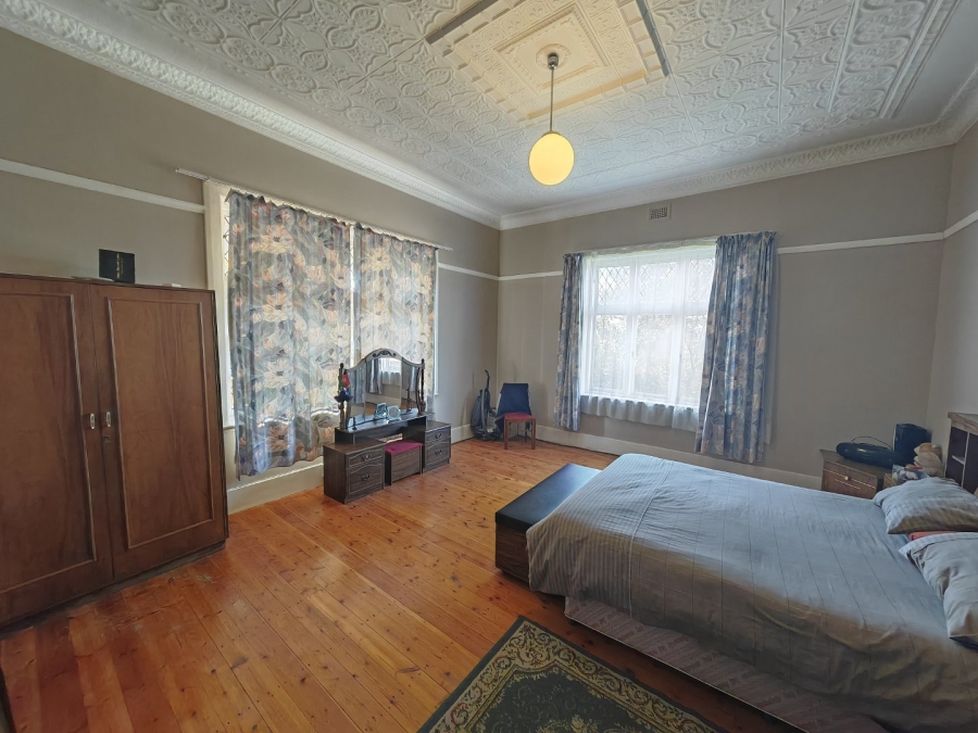 5 Bedroom Property for Sale in Navalsig Free State